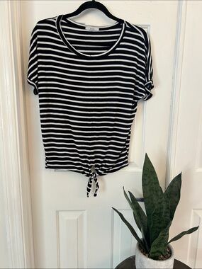 Clearance Acemi Black & White Striped Tie-Front Jersey Top